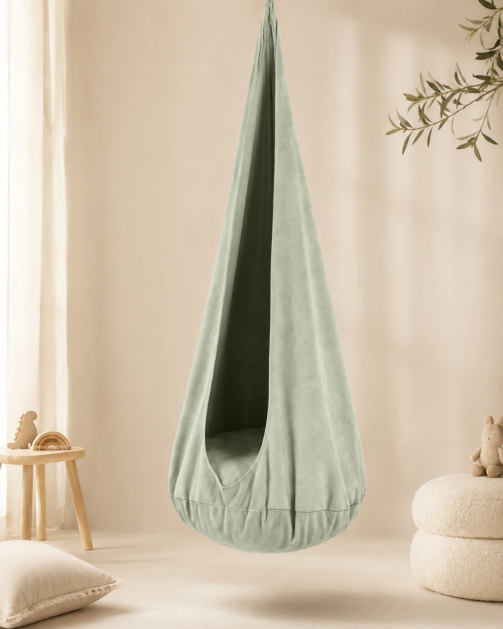 Cocoon kinderhangstoel Sage Meadow Green in kinderkamer